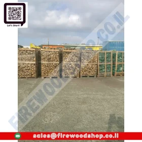 Hornbeam Logs On Large Pallets 2 M3 With Dried Hardwood Logs 10-20% Moisture Firewood Timber Logs Kiln Dried בולי קרן קרן על משטחים גדולים 2 מ&Quot;ר עם בולי עץ יבשים 10-20% לחות Oak ()
