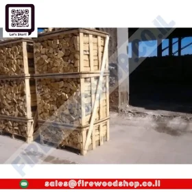 Dried Hornbeam Fire Wood In 2 M3 Pallet Box High Wood Cage With Dry Hardwood Logs 10-20% Moisture Firewood Timber Logs Kiln Dried Oak ()