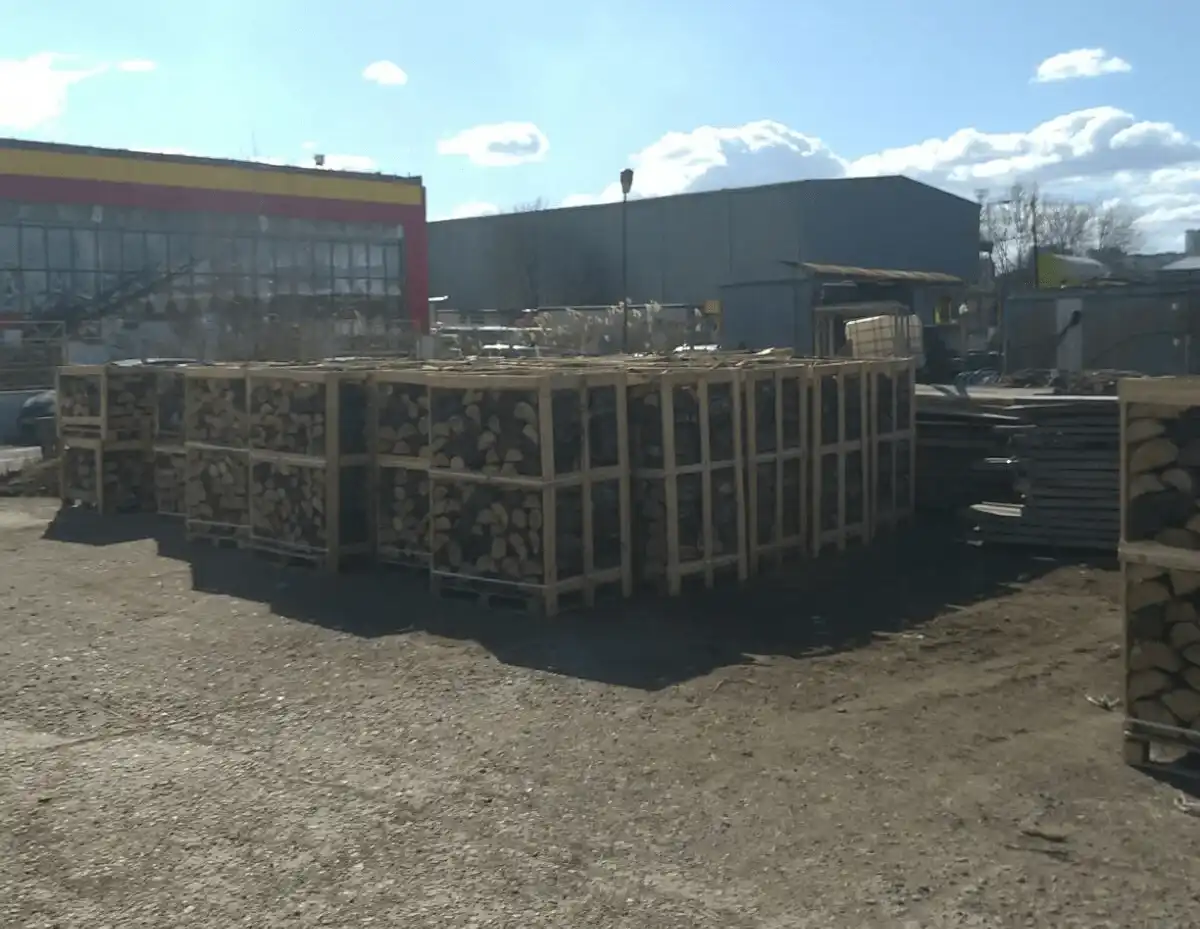 FIREWOOD ON PALLETS WAREHOUSE OF FIREWOOD BEECH ASH OAK LIMITED 1 | ΠΛΉΡΕΣ ΔΟΧΕΊΟ 40'HC ΜΕ ΜΕΓΆΛΑ ΚΙΒΏΤΙΑ ΑΠΟΞΗΡΑΜΈΝΑ ΚΑΥΣΌΞΥΛΑ ΚΑΙ ΔΊΧΤΥΑ ΦΟΡΤΩΜΈΝΑ ΠΆΝΩ ΑΠΌ ΤΑ ΚΟΥΤΙΆ ΠΑΛΕΤΏΝ ΚΑΛΥΤΕΡΗ ΤΙΜΗ | ΕΣΤΙΑΤΌΡΙΑ ΓΙΑ ΜΠΆΡΜΠΕΚΙΟΥ ΜΕ ΞΥΛΌΞΥΛΑ ΑΠΟΞΗΡΑΜΈΝΑ ΣΕ ΦΟΎΡΝΟ ΨΗΣΤΑΡΙΆ 2024 Firewood On Pallets Warehouse Of Firewood Beech Ash Oak Limited